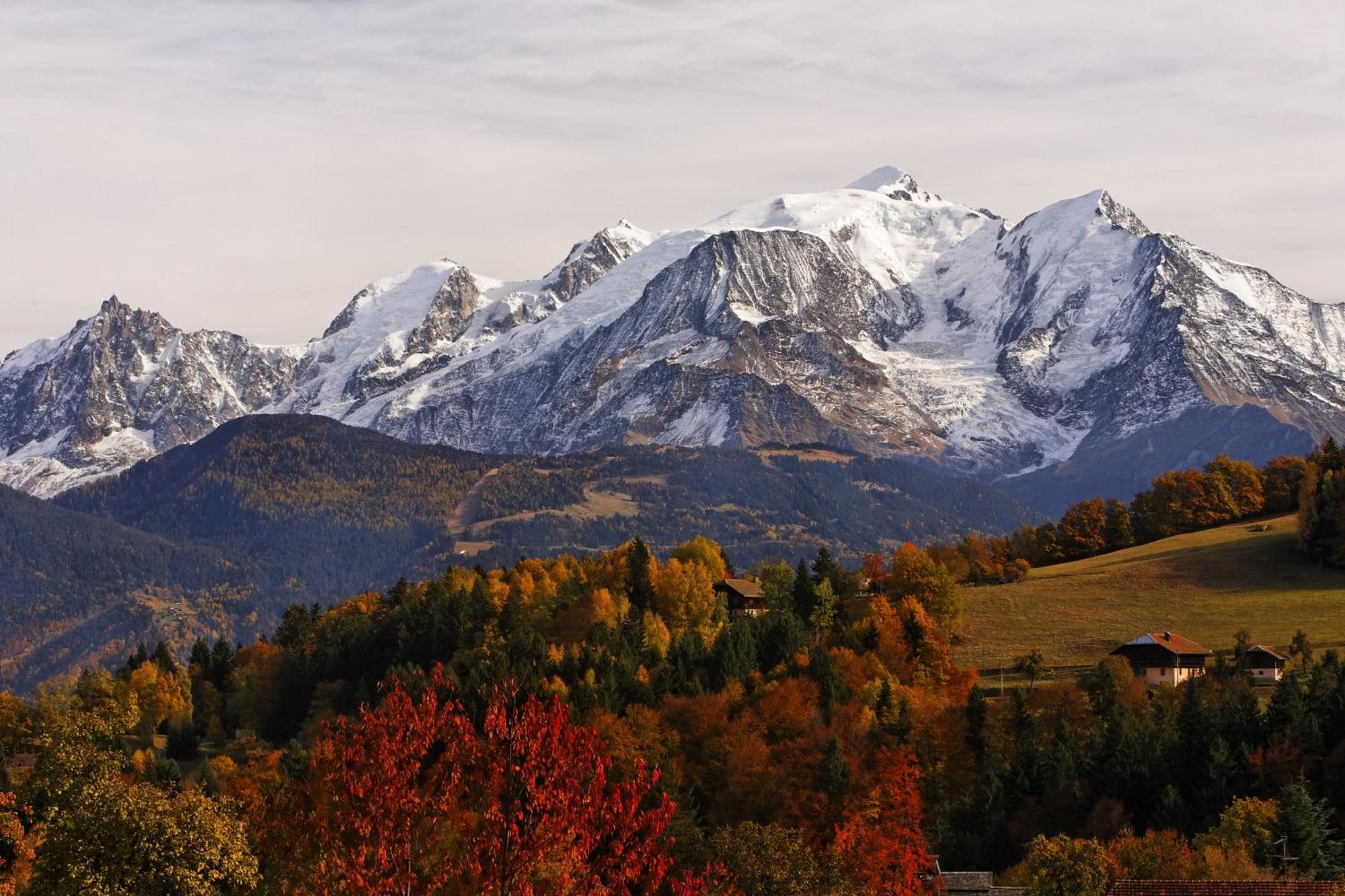 Le Charvet Hotel Cordon Bagian luar foto