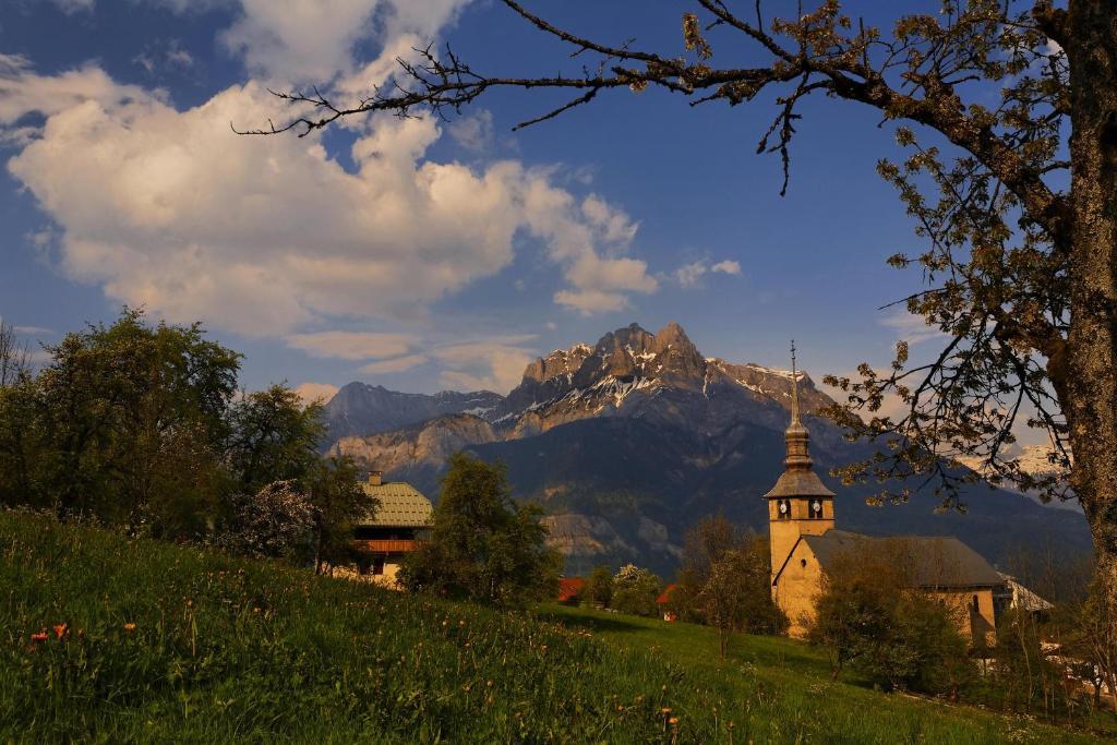 Le Charvet Hotel Cordon Bagian luar foto